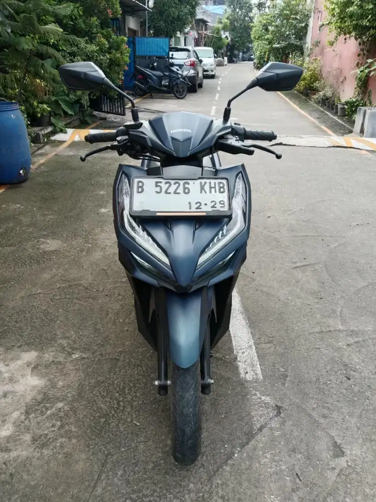 Dijual motor Honda Vario 125 cbs ISS 2024