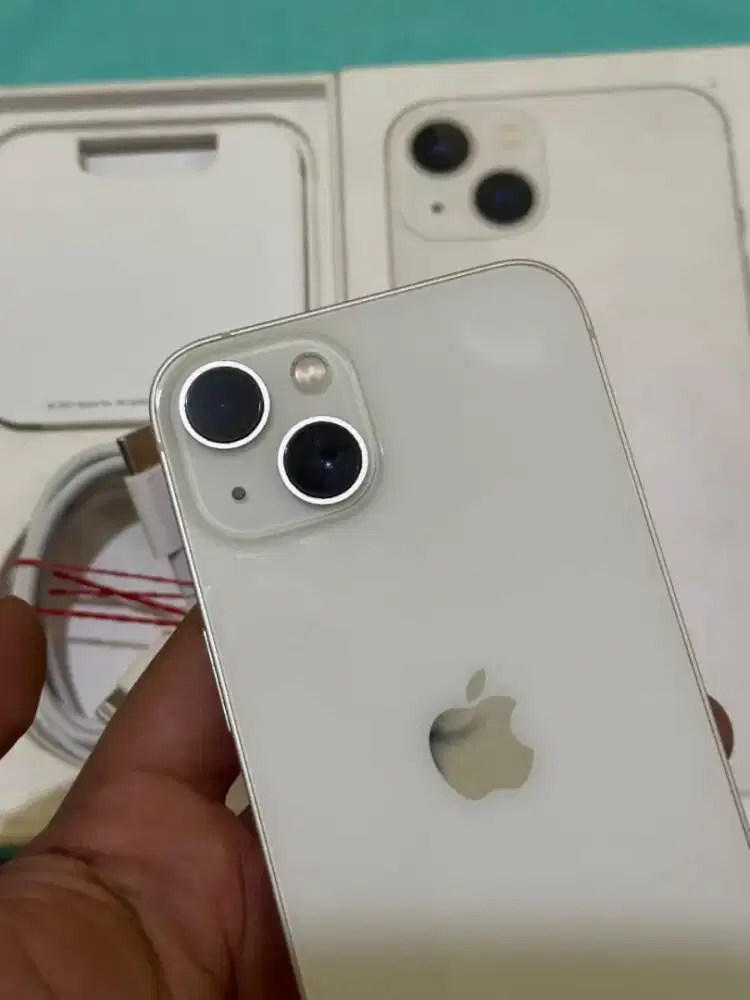 iPhone 13 256GB ibox