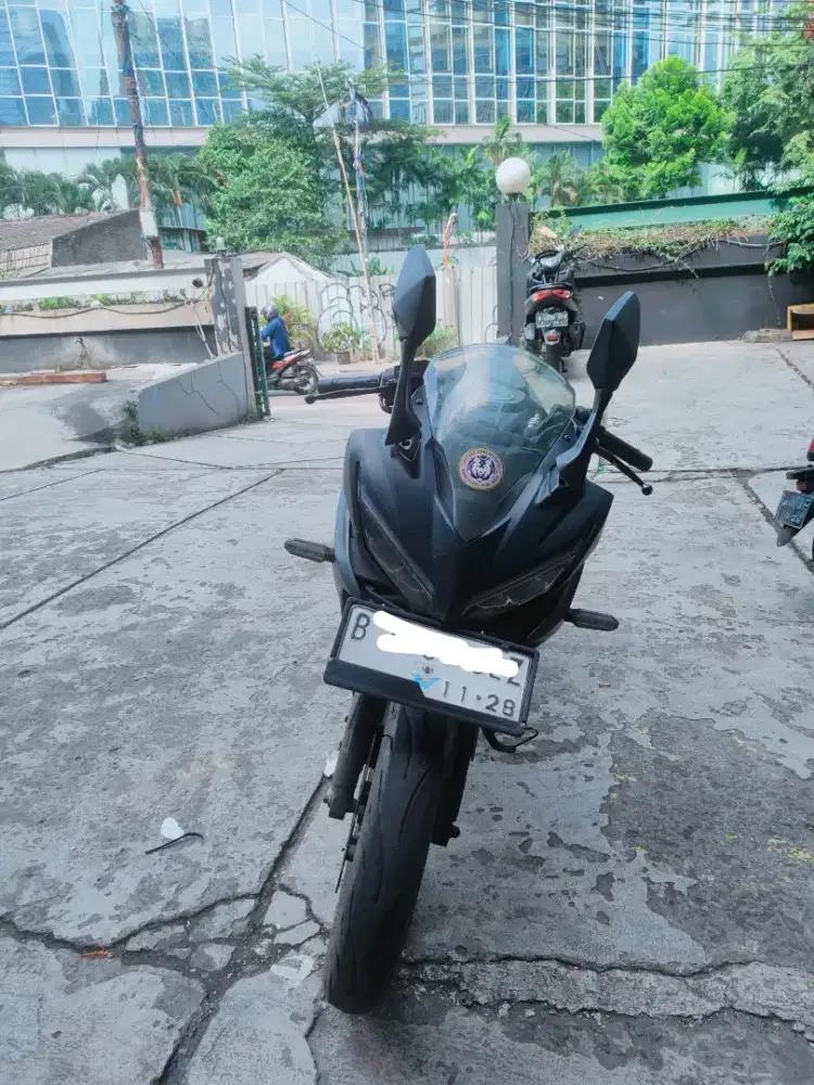 CBR 150R 2020 Warna Hitam