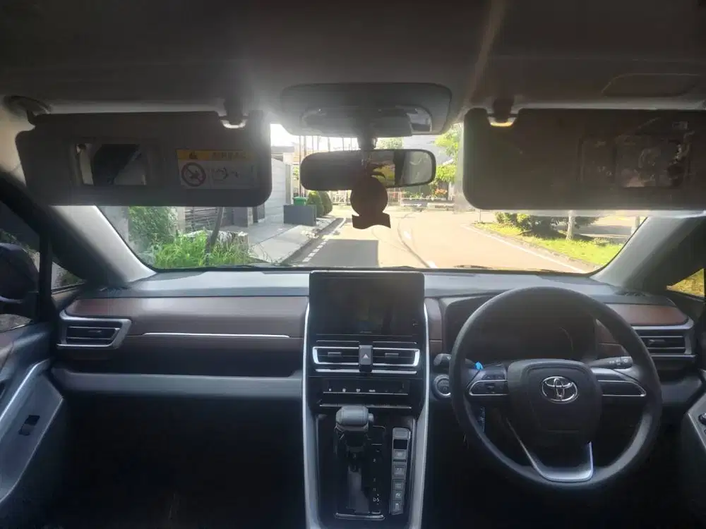 Toyota Innova Zenix G Hybrid