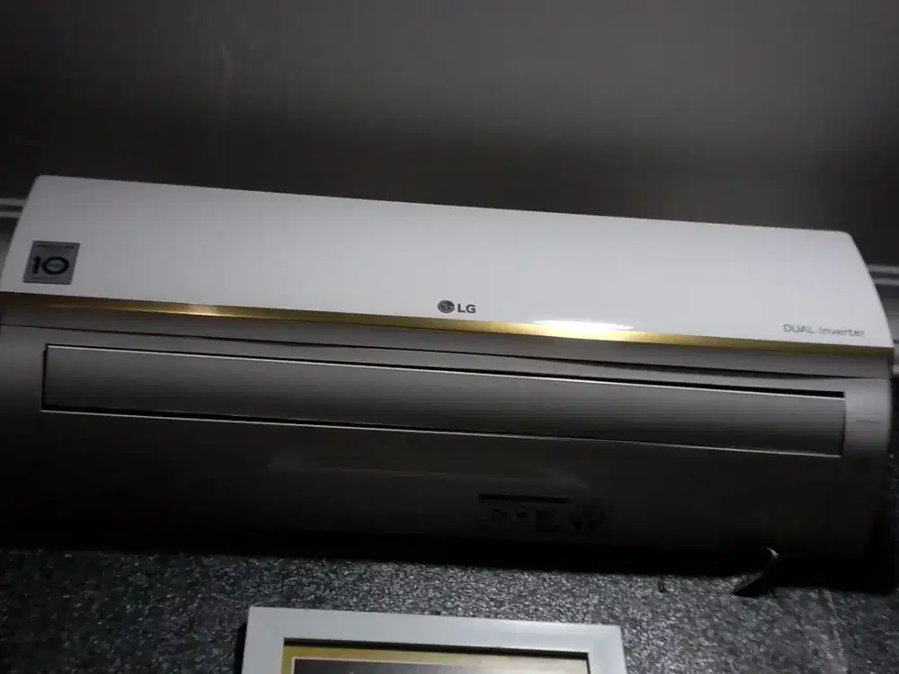 AC LG dual inverter 1 pk