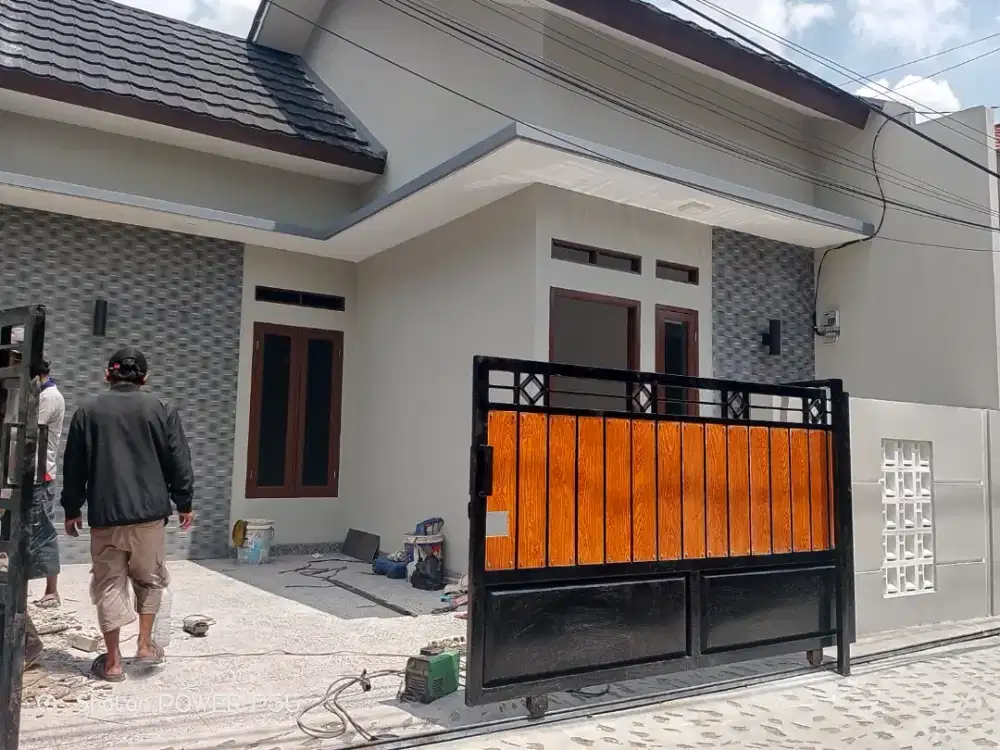 Rumah Minimalis Dekat Joglo jakarta