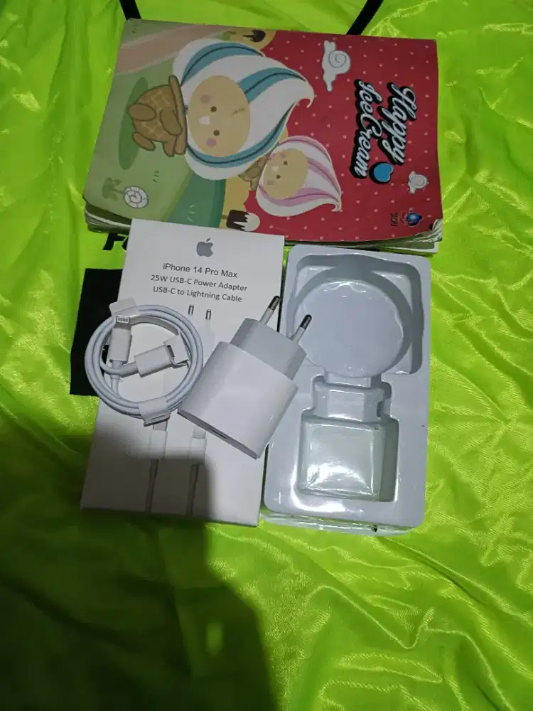 JUAL charger iPhone 25W satu set adaptor+kabel (baru bagus murah)