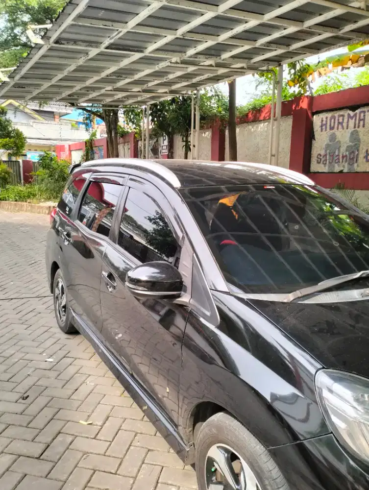 Melayani bongkar pasang kaca film mobil di jamin rapi