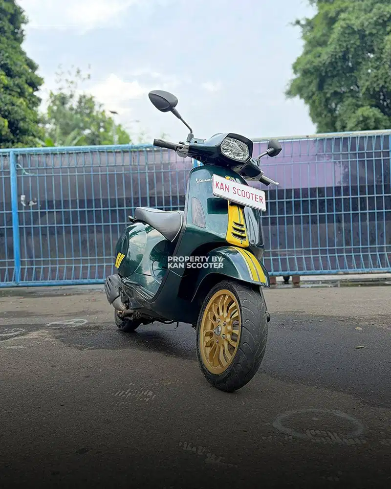 VESPA SPRINT SIXTIES RACING LIMITED EDITION 2020 TERMURAH