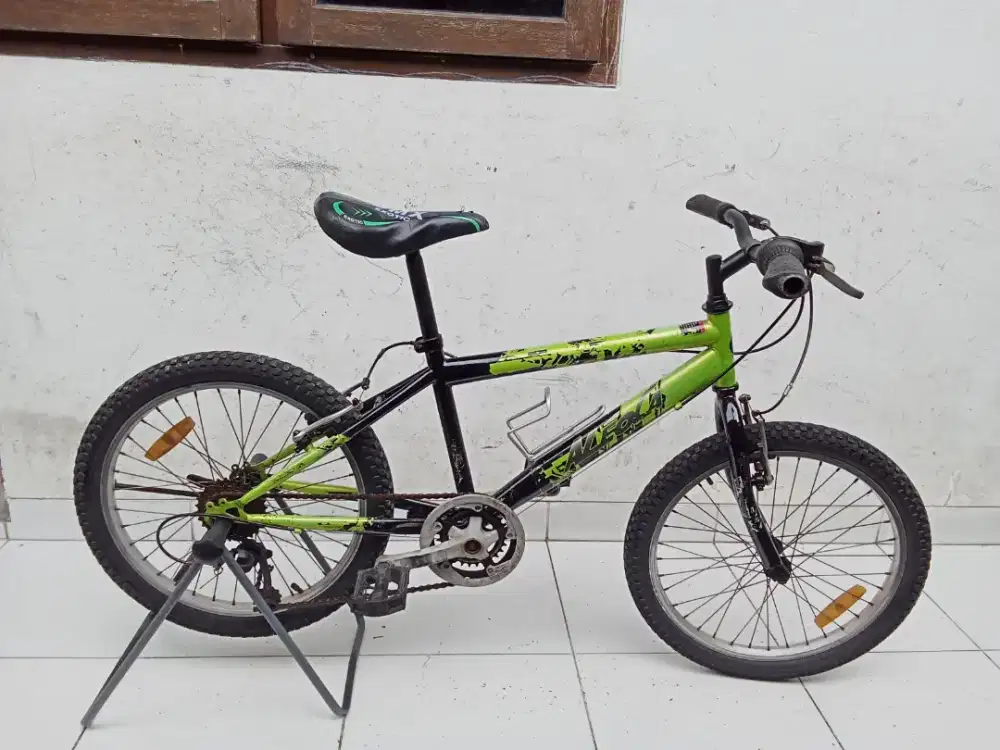 Sepeda anak uk 20