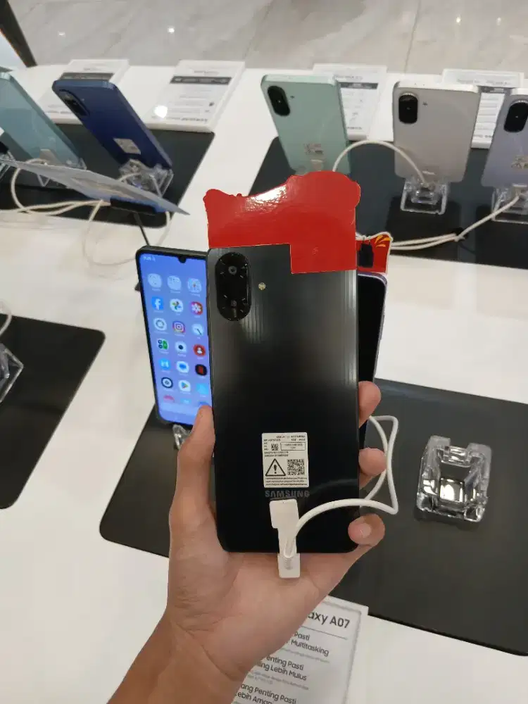Samsung A07 masih segel garansi resmi Sein