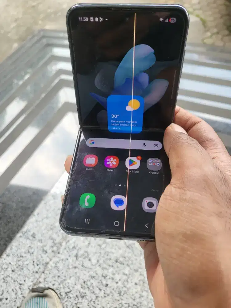 Samsung z flip 4 8/256 resmi fullset