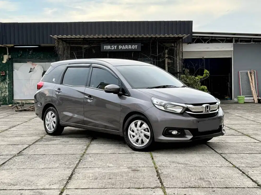 HONDA MOBILIO E 2017