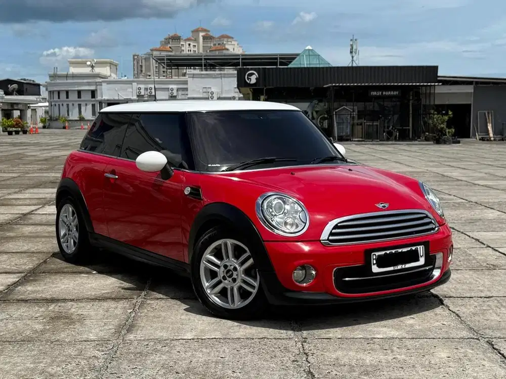 Mini Cooper 1.6 2014 Low KM 81RB Antik