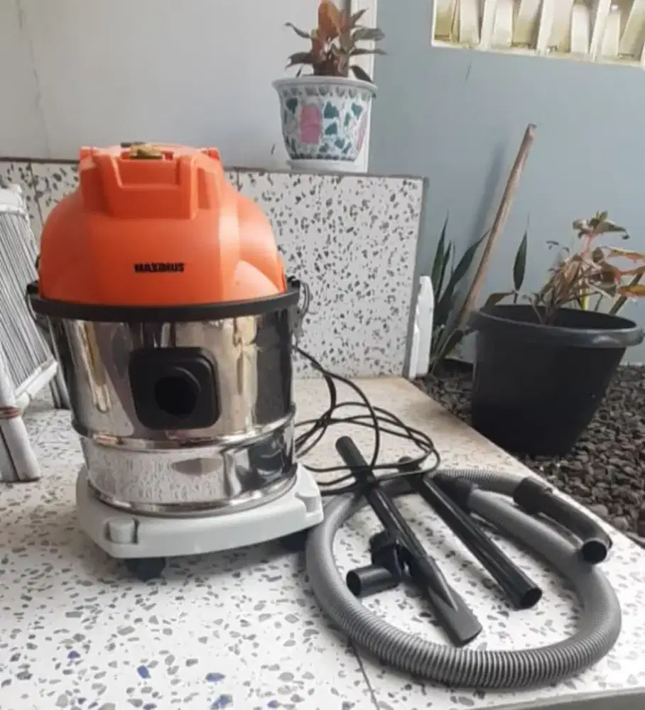 Jual vacum cleaner Maximus 15 L msh bgs, komplit + dus + buku petunjuk