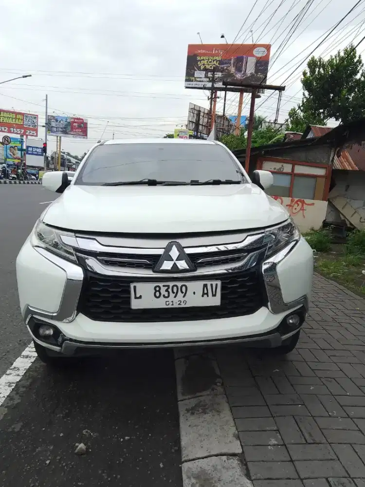 Mitsubishi Triton Tipe 2.5 HDX Double Cab 4X4 Pickup 2018