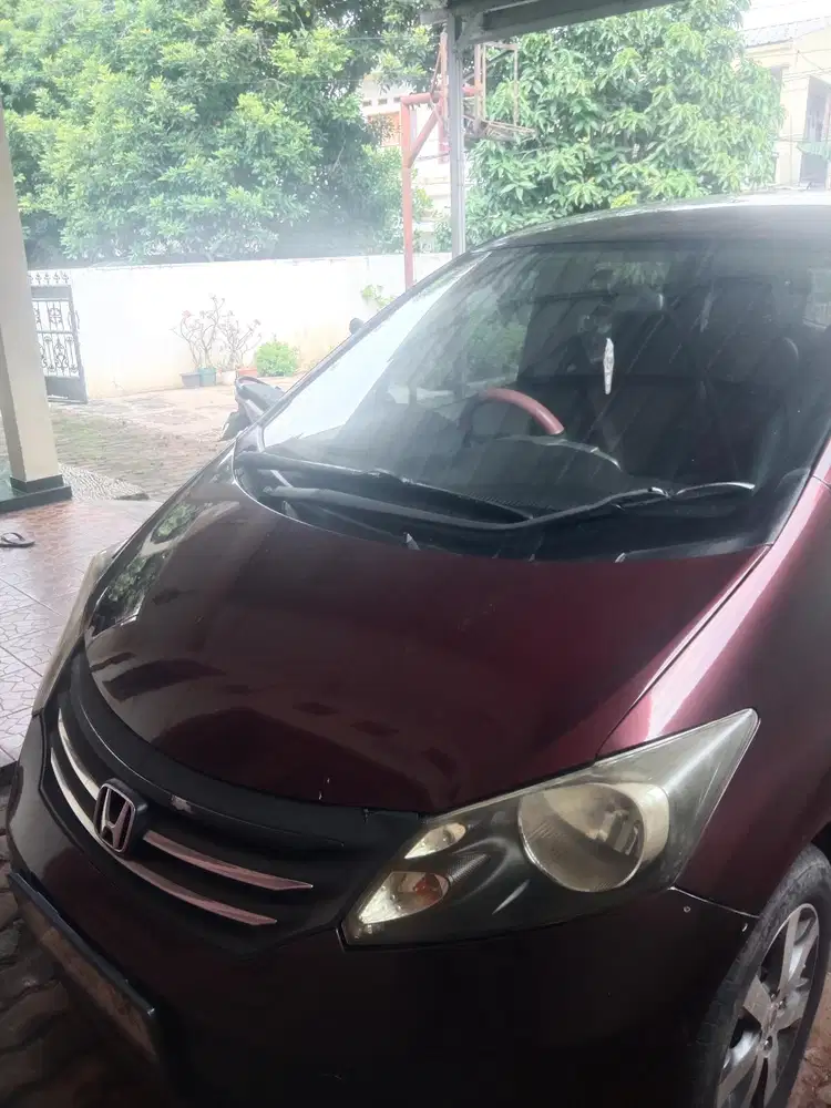 Honda Freed 2010 Bensin