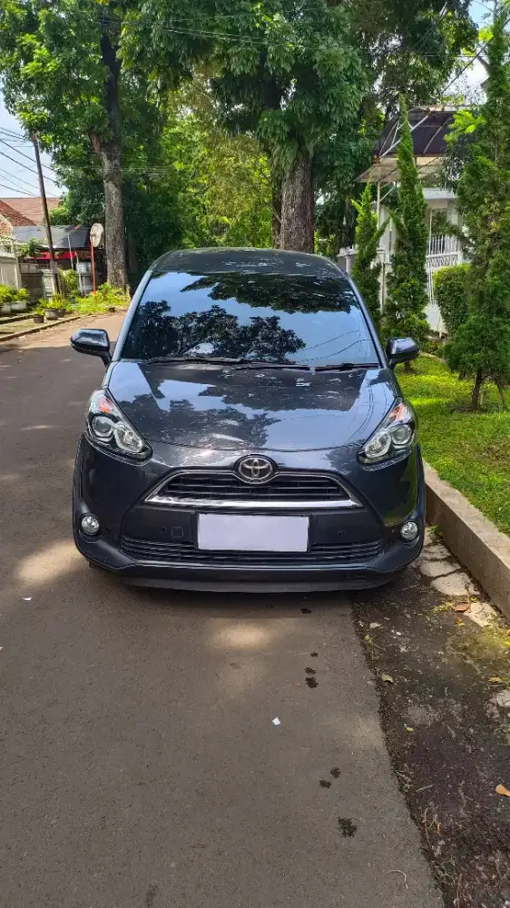 Low Km ! Unit Rawatan! Toyota Sienta V 1.5 A/T 2017