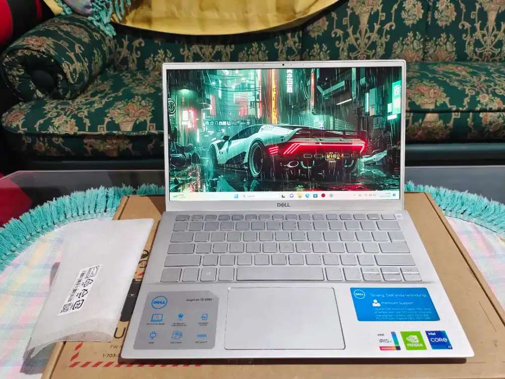 Laptop dell Inspiron 5301 premium core i7 1165g7 8/512 nvidia mx 350