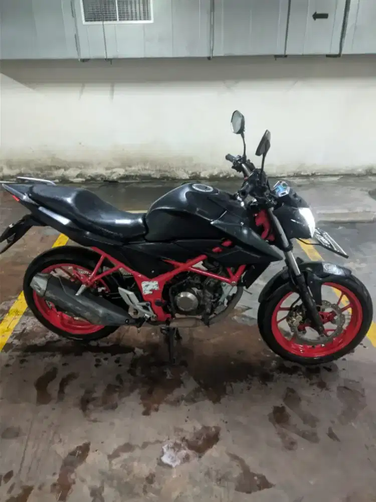 Cb 150r led 2016