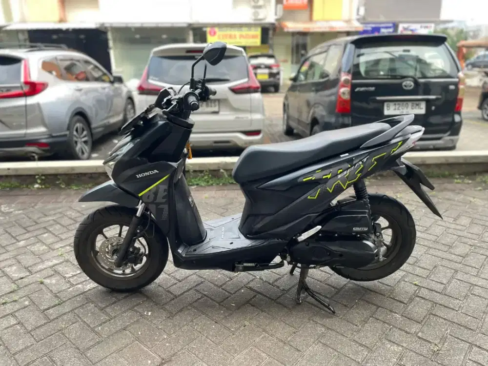 Street 2025 Pajak Panjang