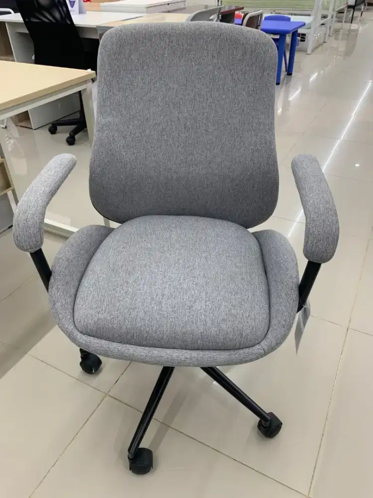 Promo Spesial Kursi Kerja