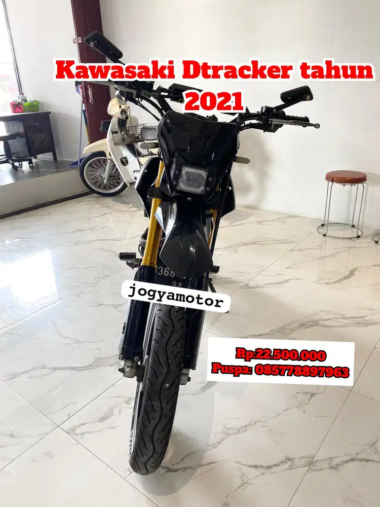 (B) Kawasaki Dtracker tahun 2021