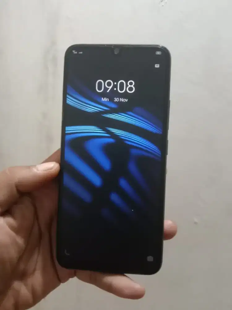 vivo y19 ram 6+2 internal 128 original