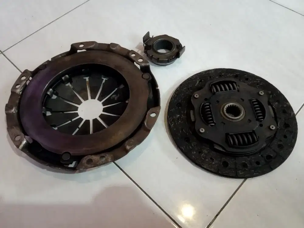 Kampas kopling set Toyota Etios Valco bekas