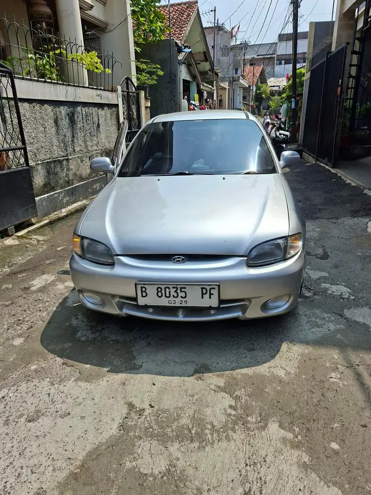 Hyundai Accent 2000 Bensin