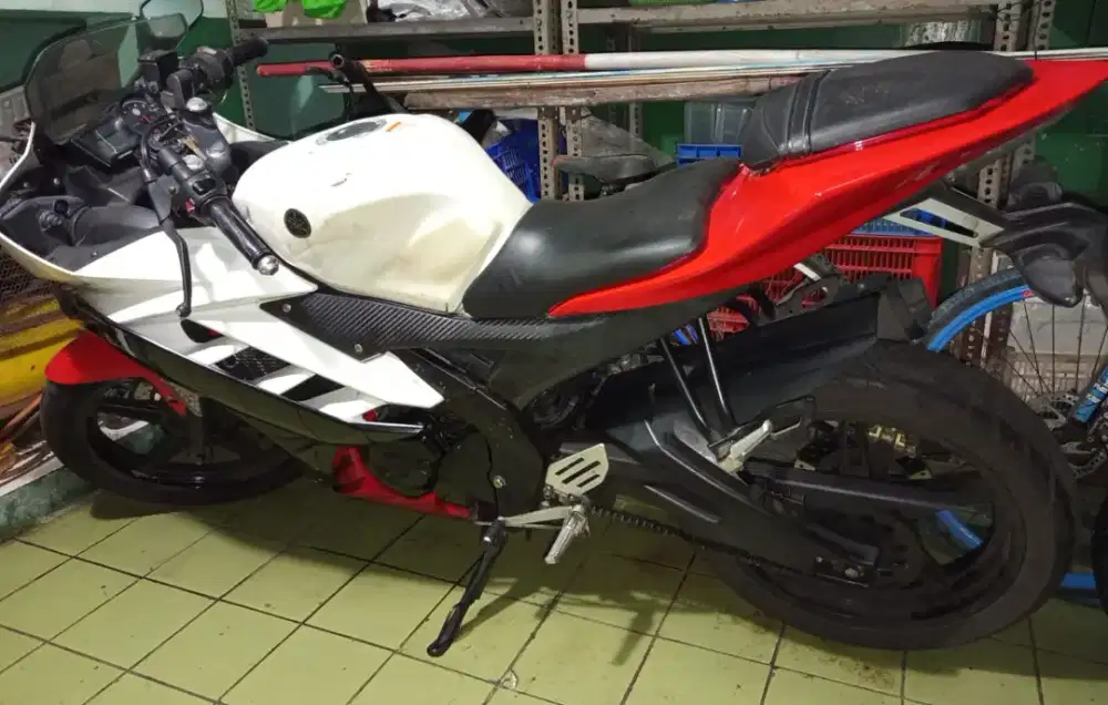 R15 V2 Jakarta Timur