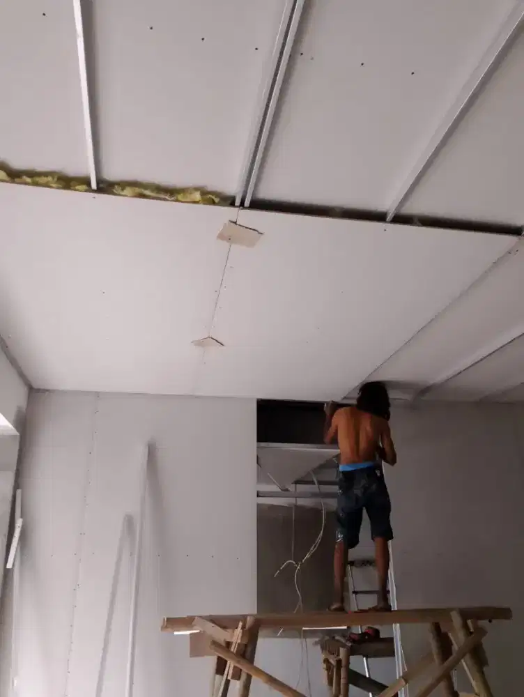 Jasa pasang plafon borongan