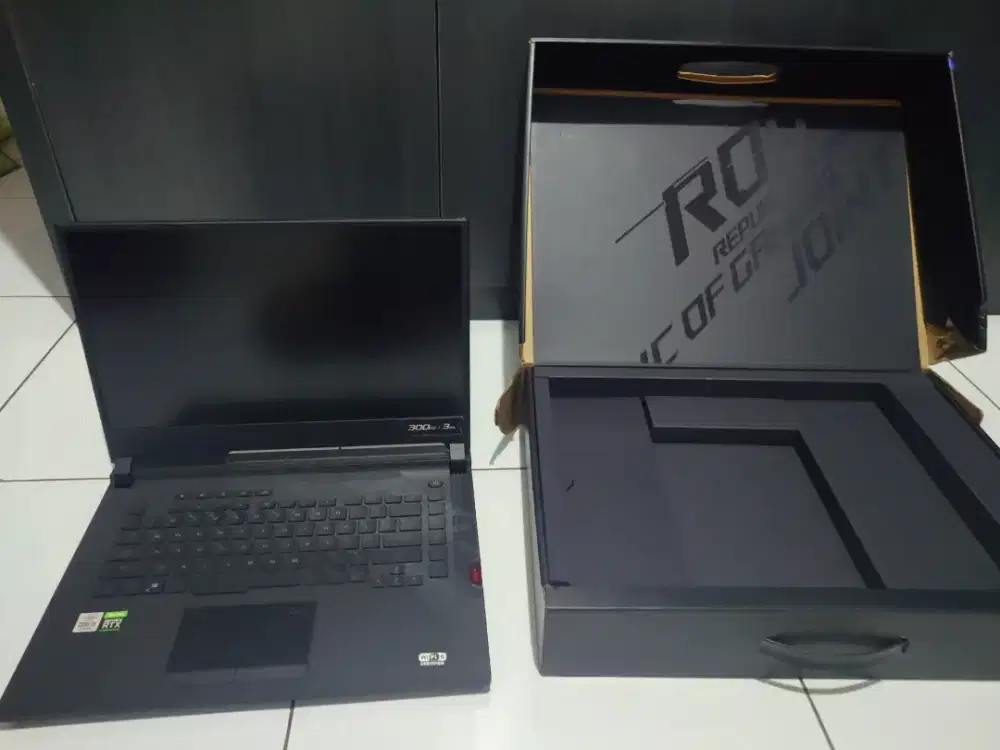 ROG strix G532 30ghz core i9 2070 super