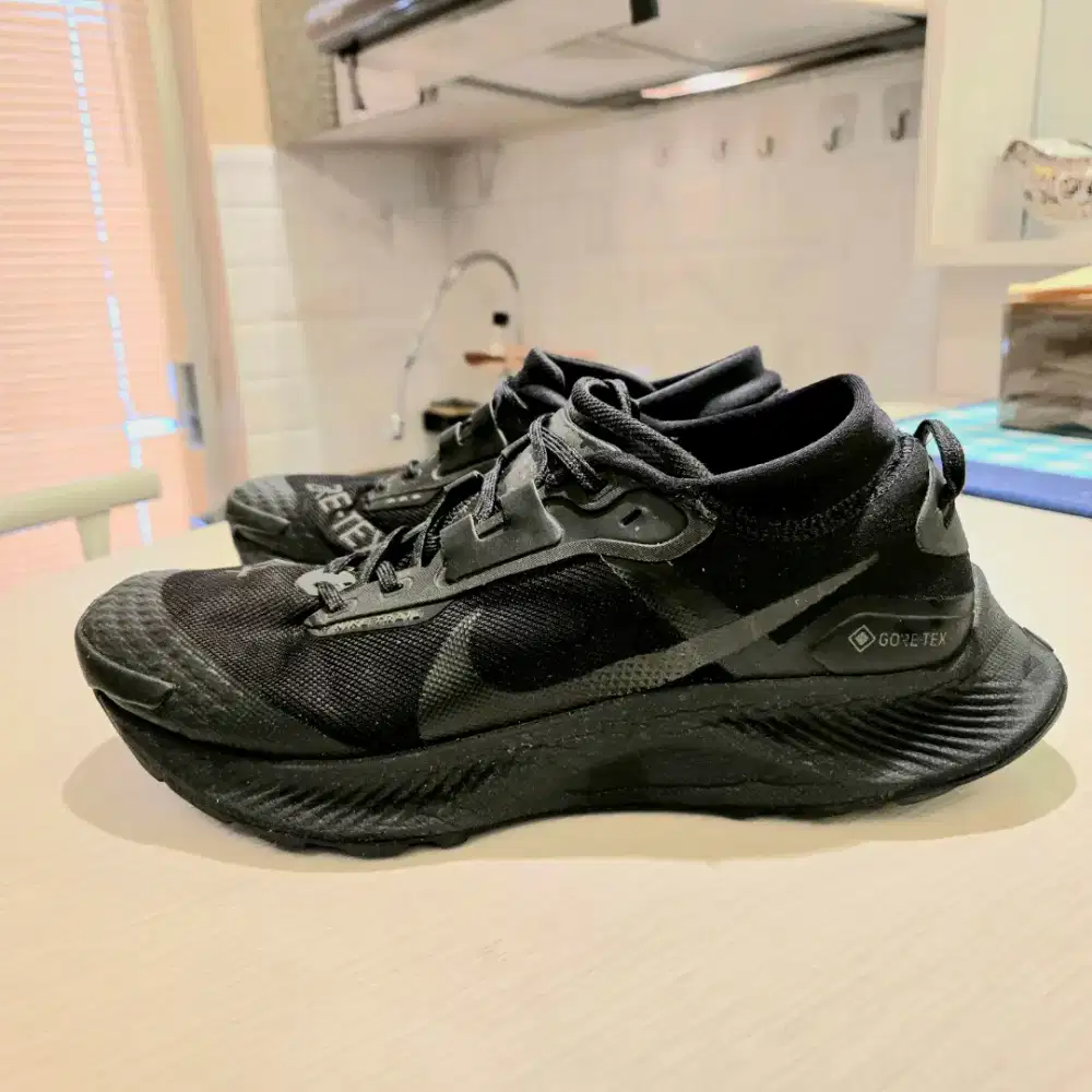Nike Pegasus Trail 3 Goretex triple black size 42.5 us 9