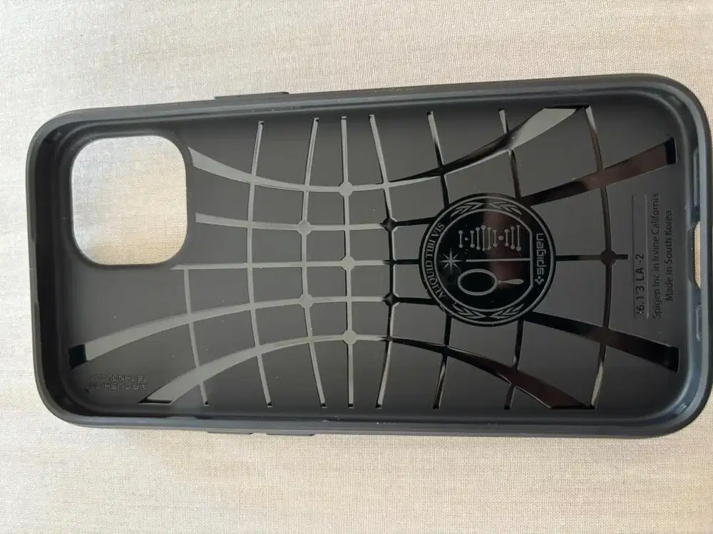 Case Spigen Liquid Air Iphone 15 Basic