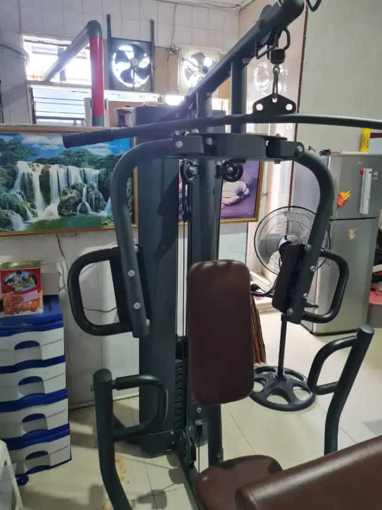 Jual murah, karena mau pindah. Alat Fitnes utk Jim kondisi sangat baik