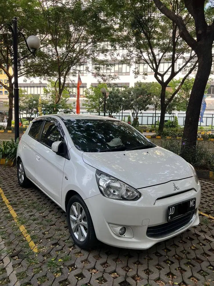 Mitsubishi Mirage Exceed A/T 2015