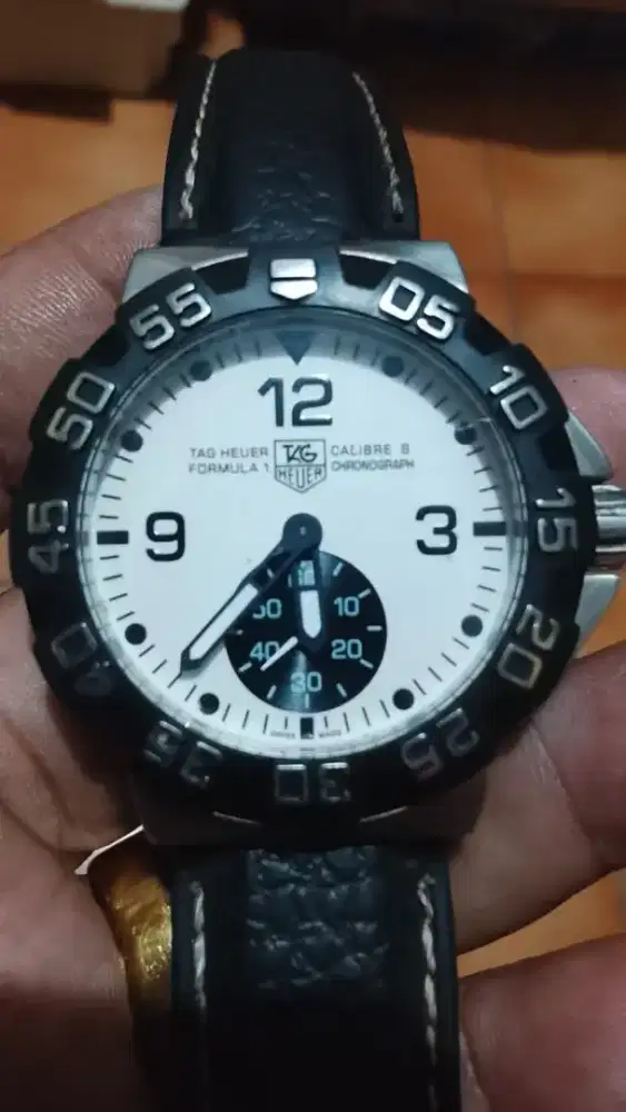 Jam tangan tag heuer ori bekas