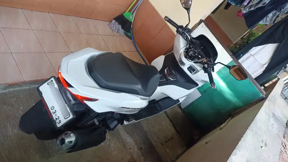 PCX ABS PUTIH 2024