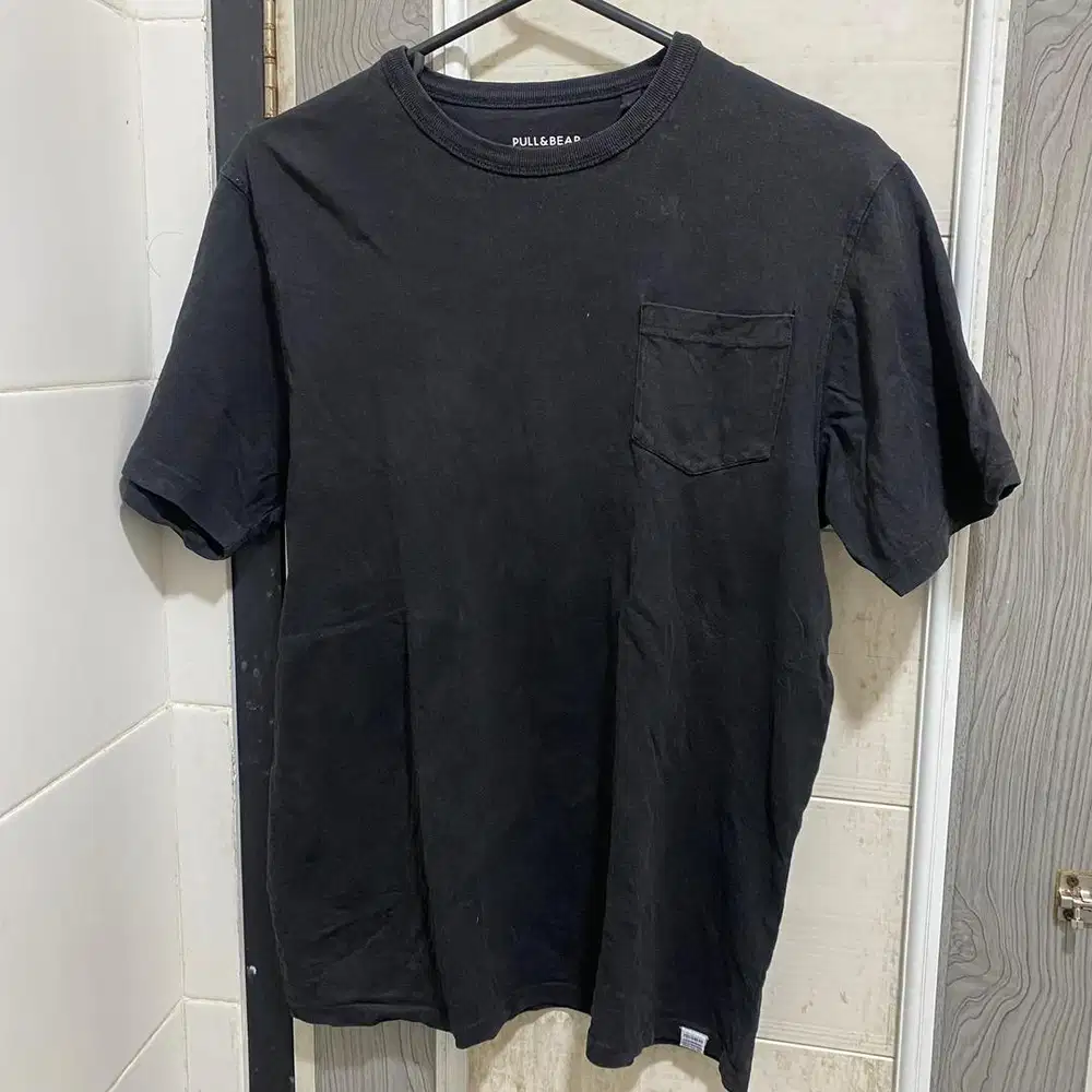 Kaos Polos Pull & Bear Original black