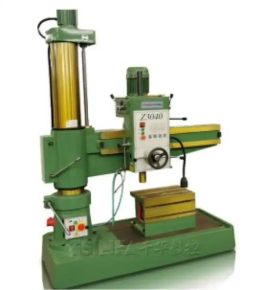 Di butuhkan helper pria