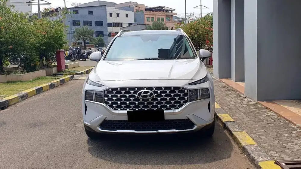 Hyundai Santa Fe Santafe 2.2 Signature CBU Korea 2021 km.33rb Putih