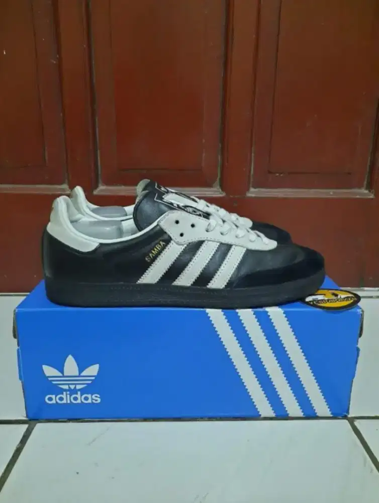 Sepatu Adidas samba