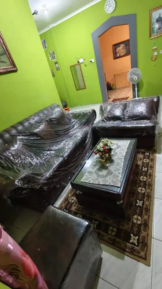 Jual rugi KURSI tamu seperti baru