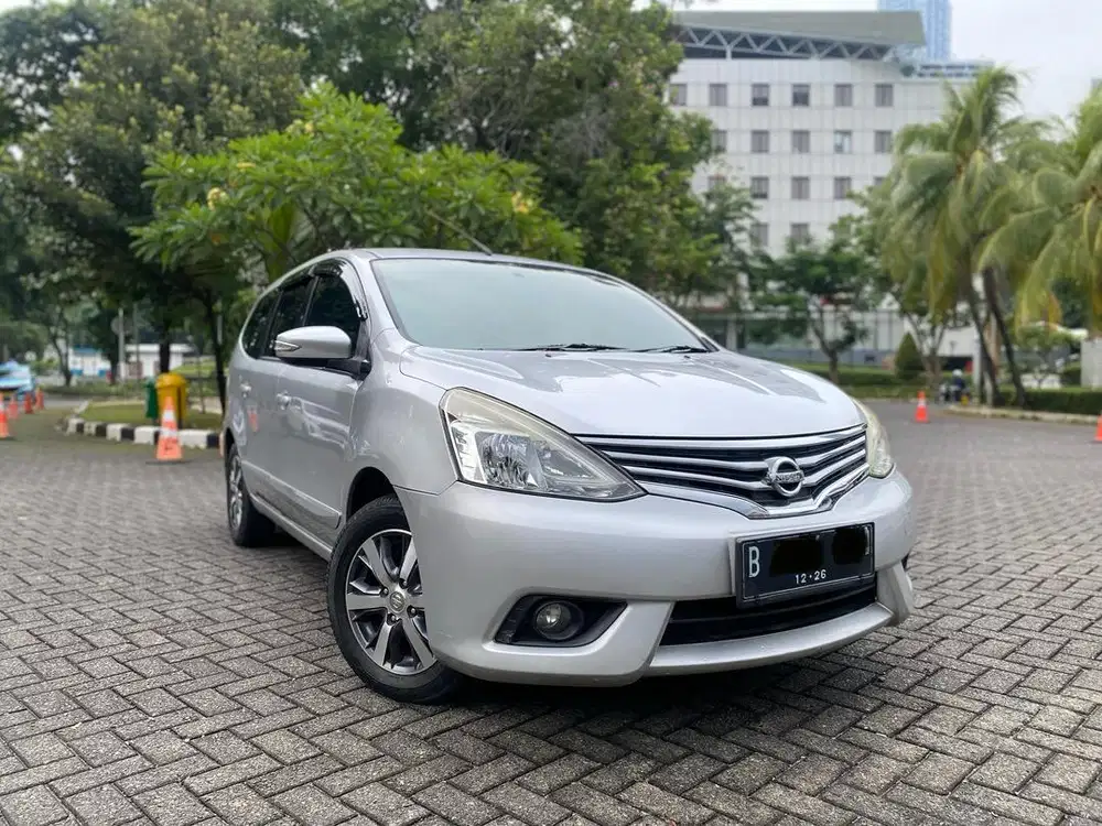 Nissan Grand Livina 1.5 XV Automatic Tahun 2017