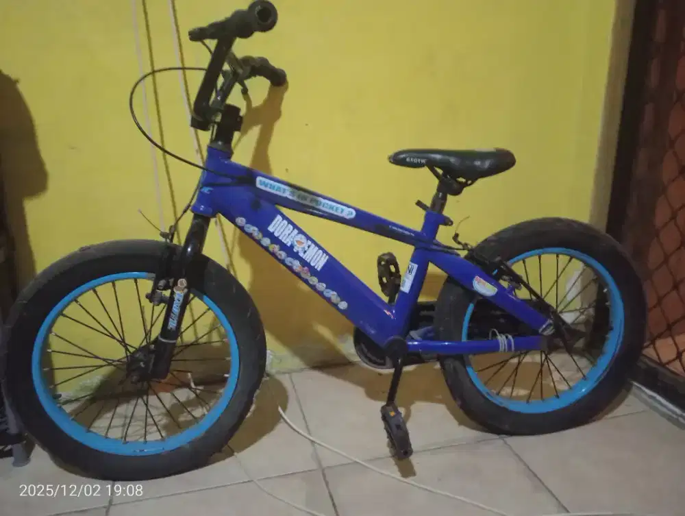 Sepeda anak cowok untuk kelas 1 sampai kelas 5 SD