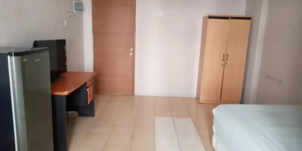 Disewakan apartemen tipe studio bersih murah jakarta barat