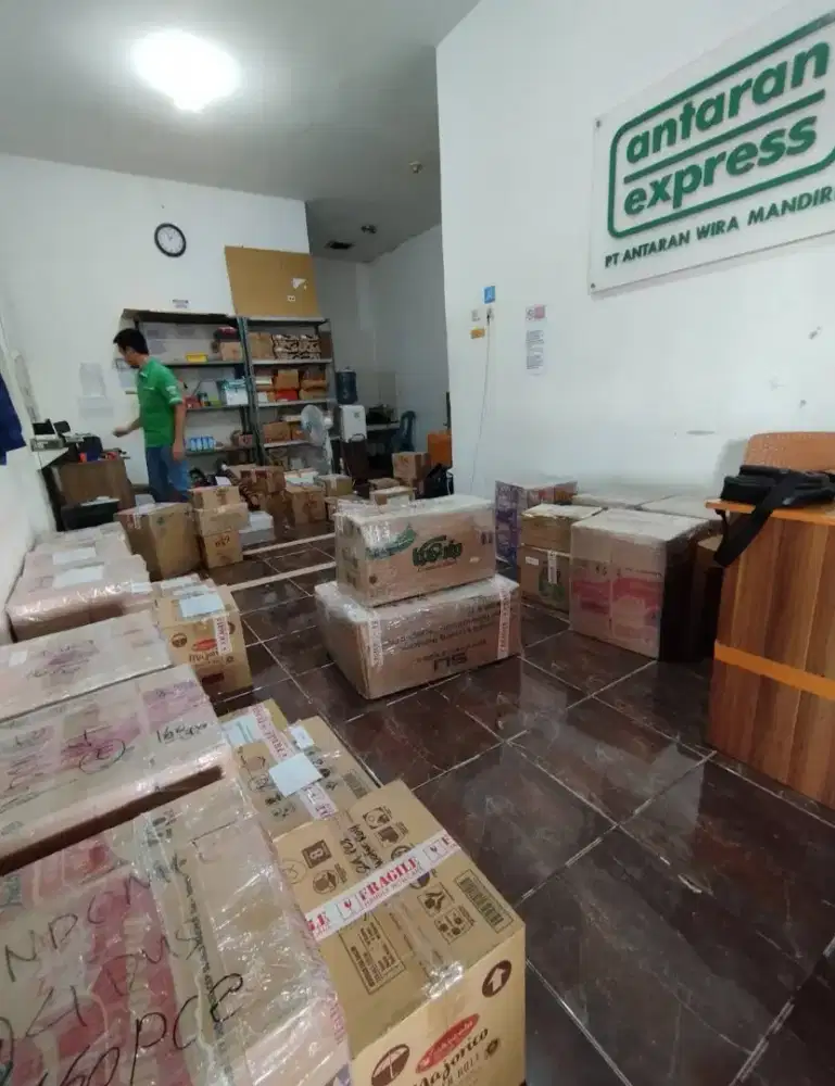 Lowongan 1 Orang Kurir Motor (Bisa Bawa Mobil)