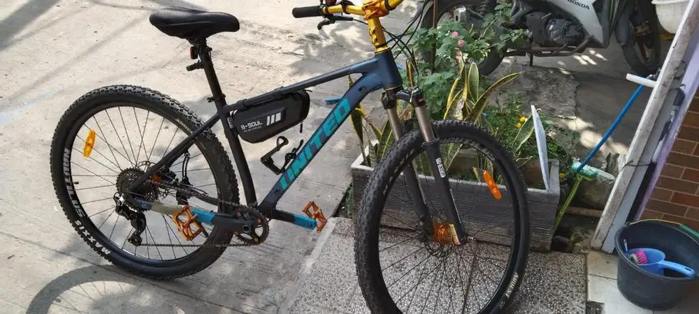 Sepeda United clovis 6 ring 29