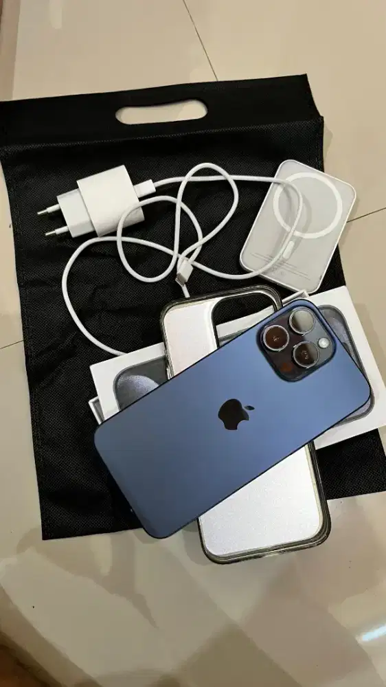 iPhone 15 Pro Max 256GB Inter