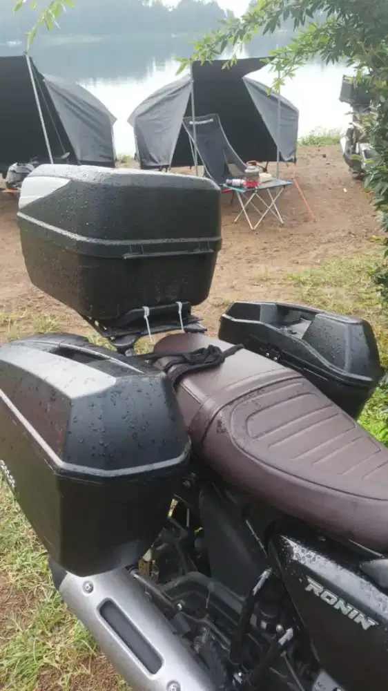 Side Box & Breket Fullset Motor