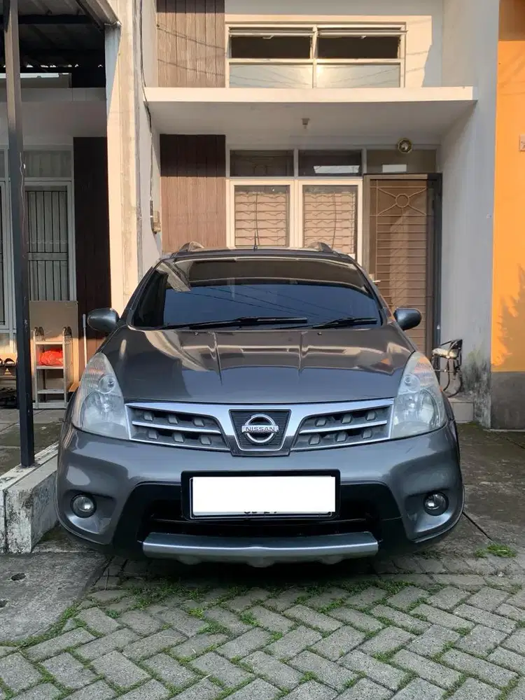 Di jual , Nissan Livina 1.5 Xgear Matic 2008