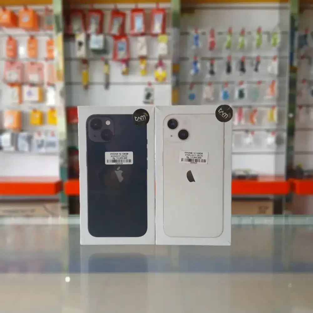 TURUN HARGA! iPhone 13 (128GB) Siap Jadi Milik Anda!