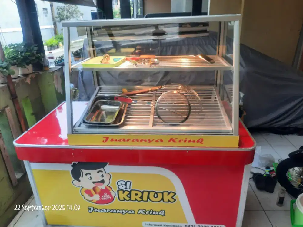 Booth paket jualan si kriuk